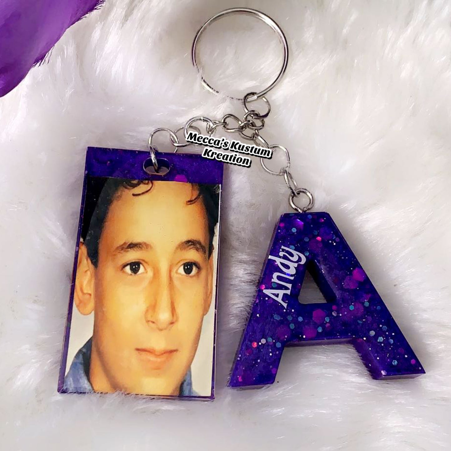 Custom Letter Initial Resin Keychain With Resin Photo Keychain