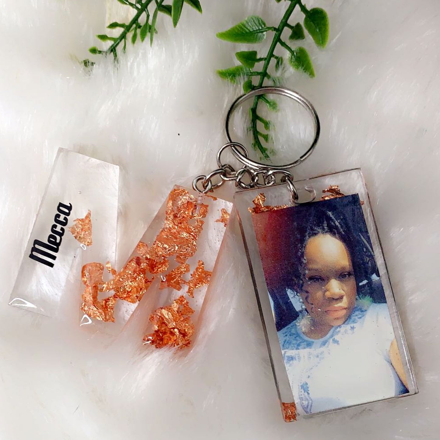 Custom Letter Initial Resin Keychain With Resin Photo Keychain