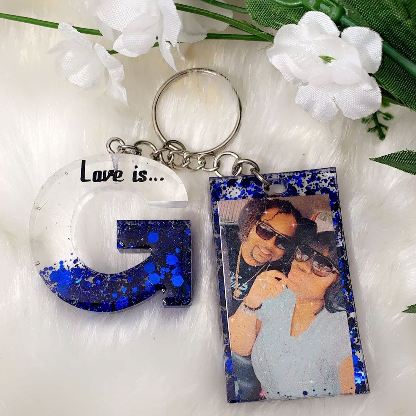 Custom Letter Initial Resin Keychain With Resin Photo Keychain