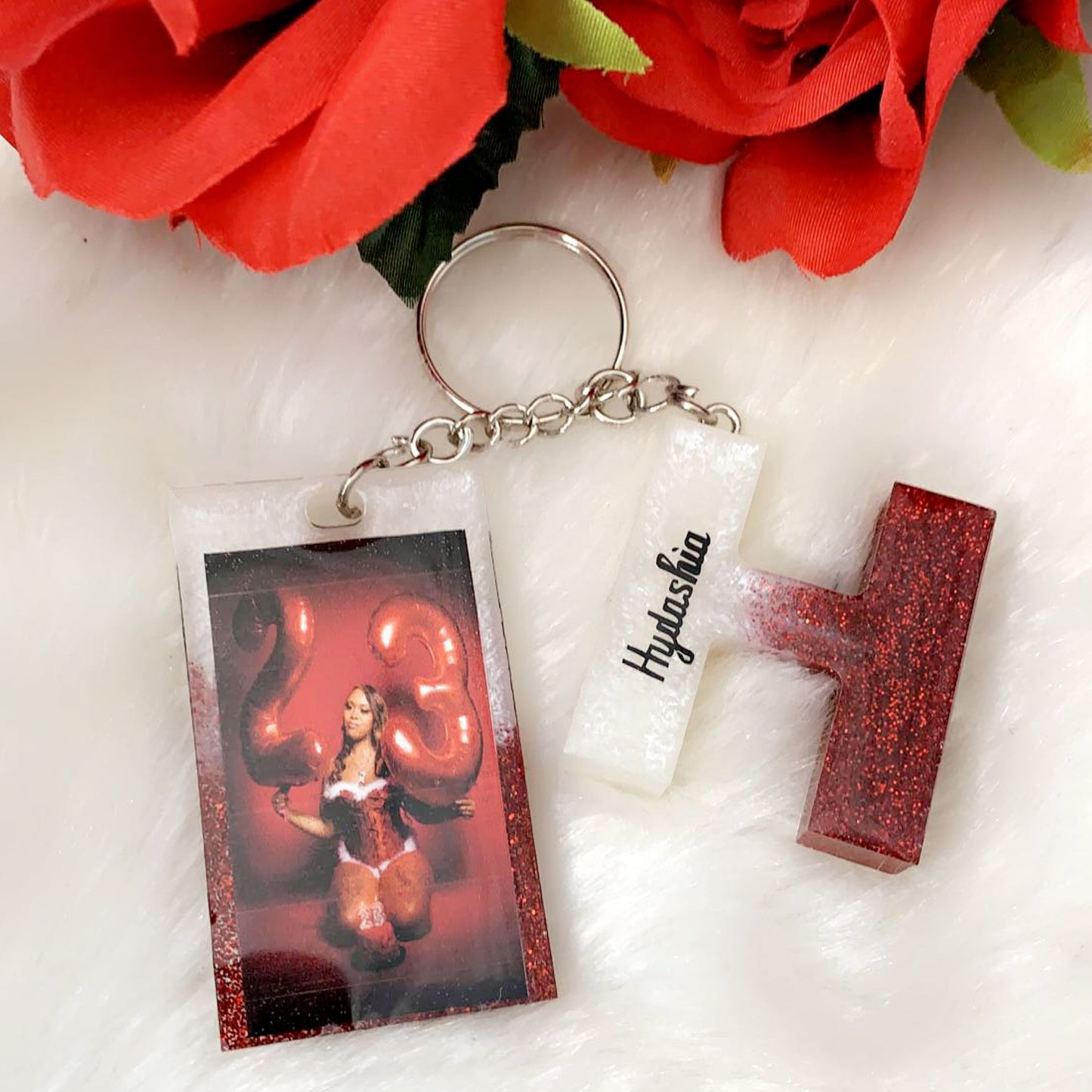 Custom Letter Initial Resin Keychain With Resin Photo Keychain